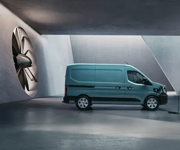 Renault Master E-Tech electric 2024 